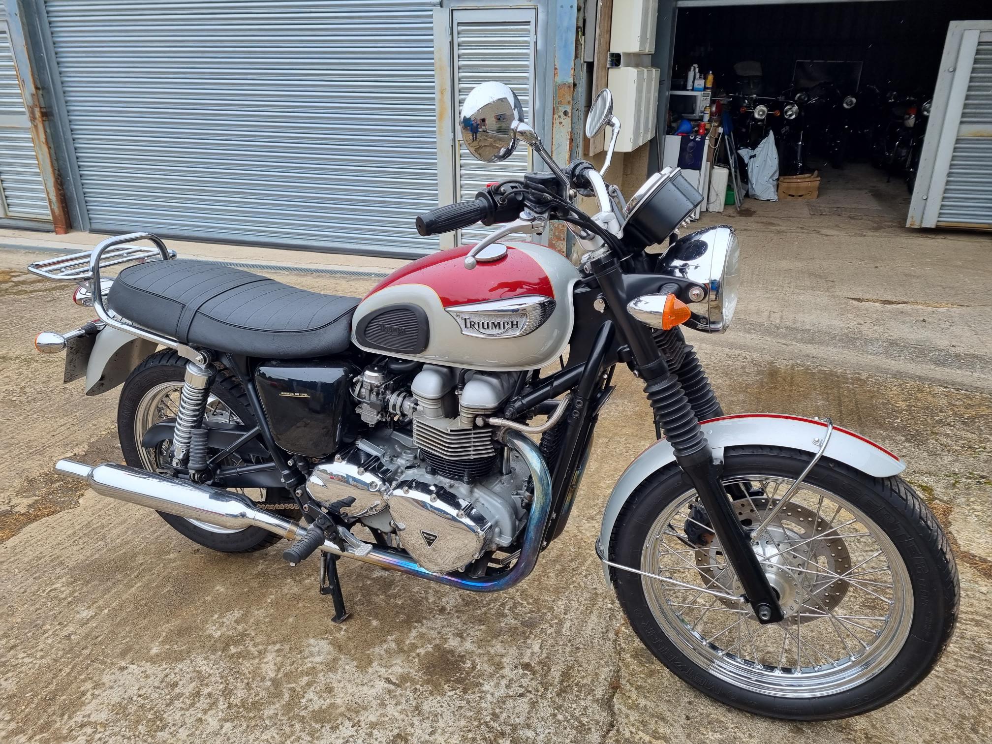 2006 Triumph T100 Bonneville Gb Motorcycles