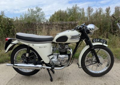 1963 Triumph T90 – White