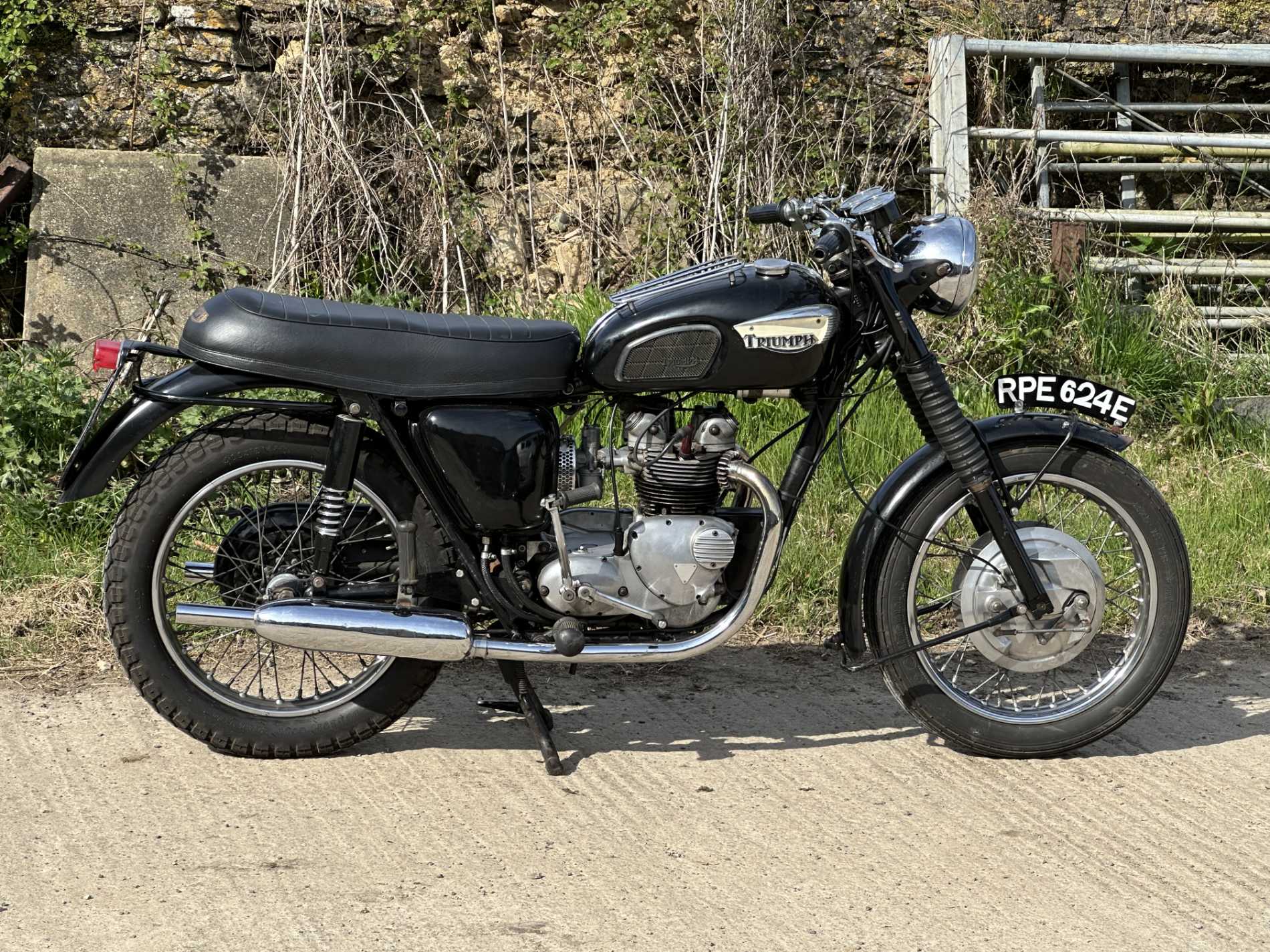 1967 Triumph T90_001