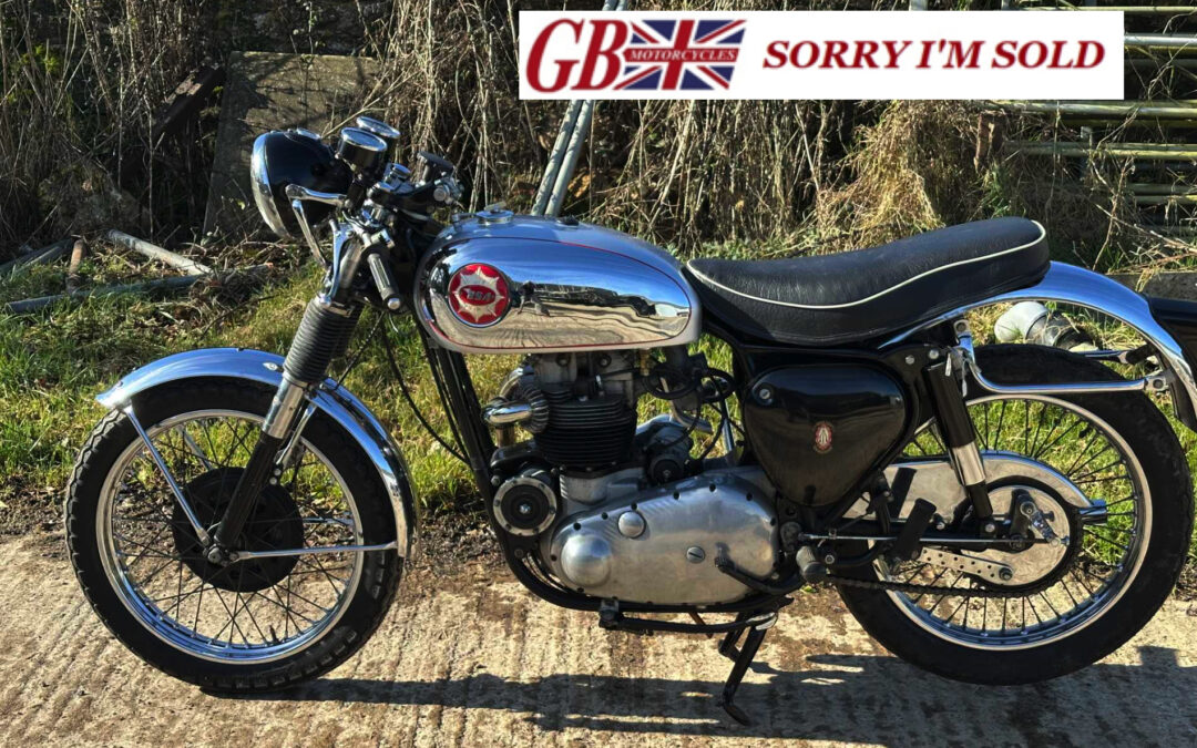 1958 B.S.A. A10 Rocket Gold Star Replica