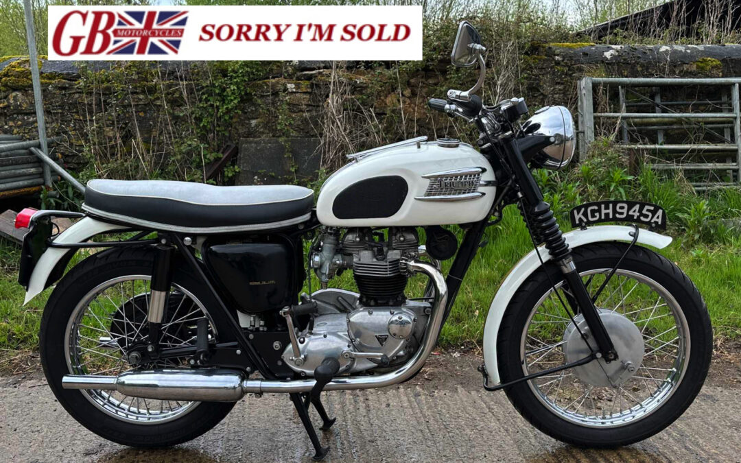 1963 Triumph T120 Bonneville – White