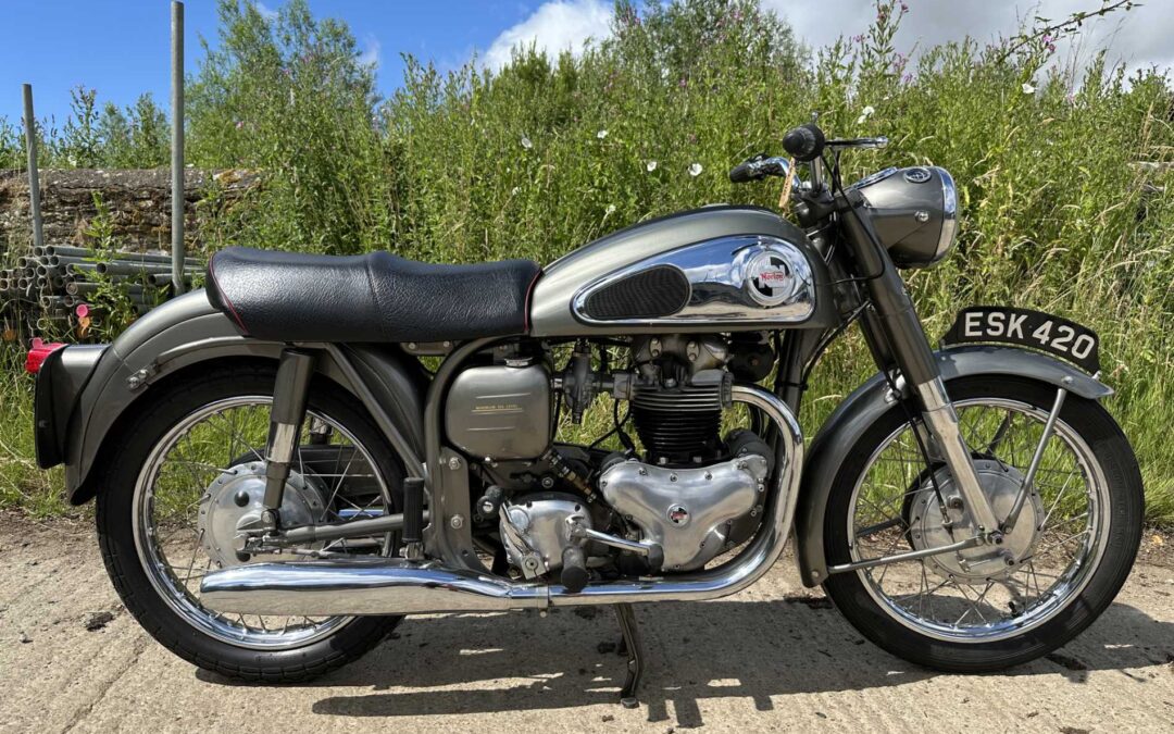 1957 Norton 99 Featherbed