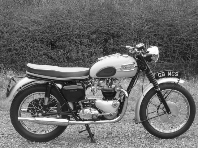 1962 Triumph T120R Bonneville_sio