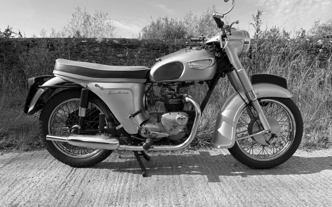 1964 Triumph 3TA Twenty-One – 350cc