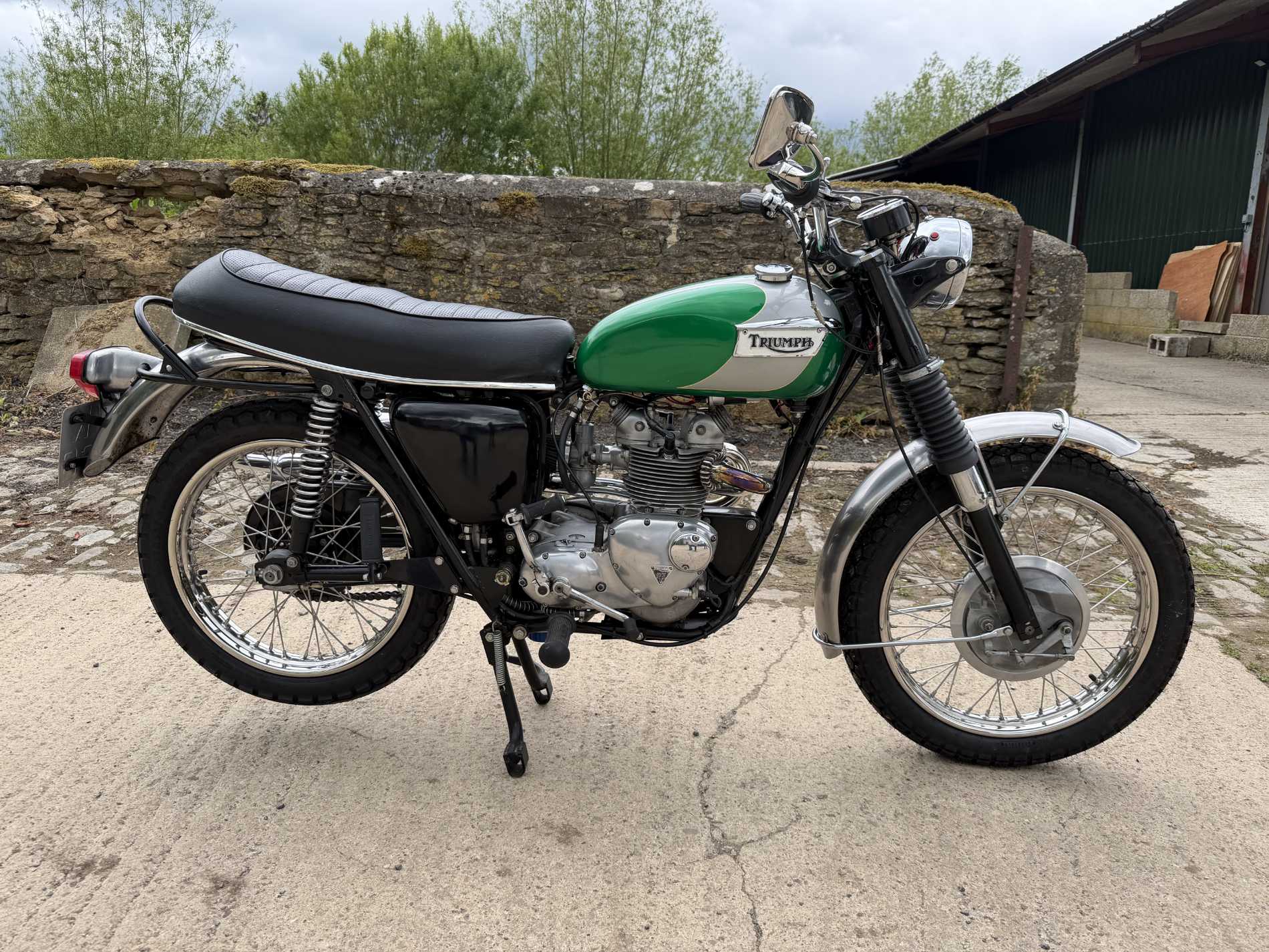 1969 Triumph T100C 500cc_001