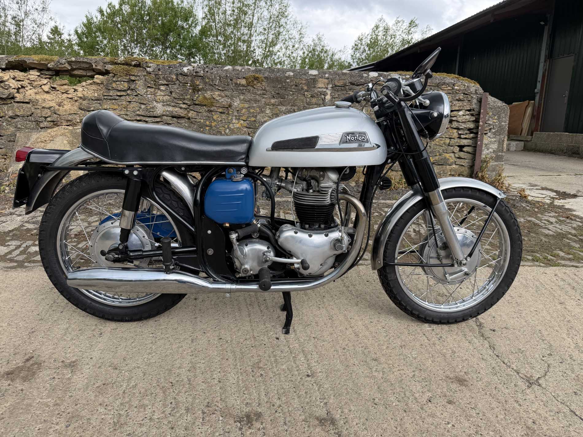 1970 Norton Mercury 650cc_001